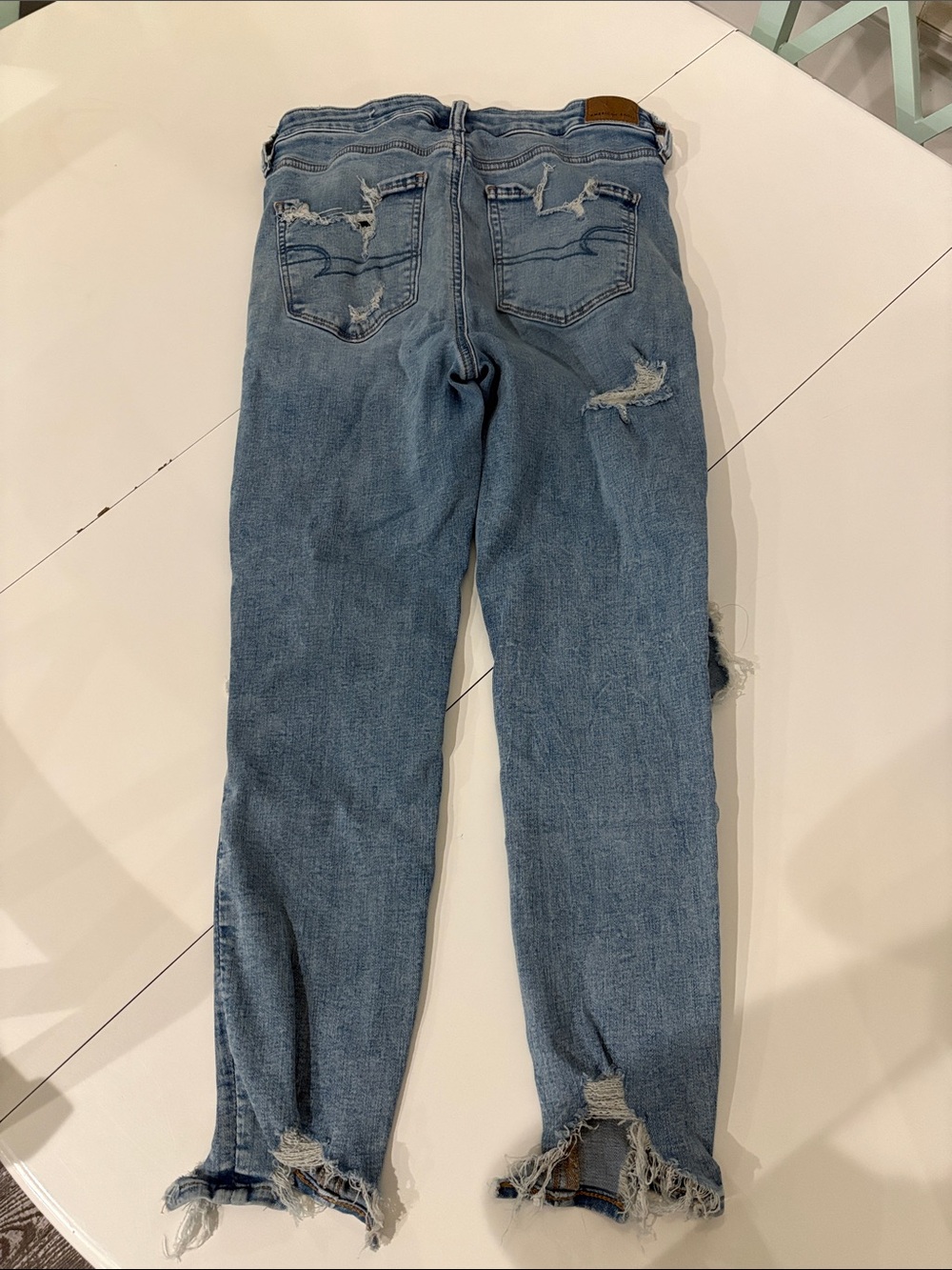American Eagle Outfitters Light Blue Distressed Skinny Jeans - Picture 2 of 4